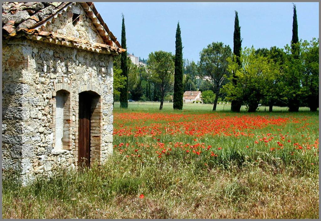 PROVENÇAL HOUSE IN FAYENCE with POOL&INDOOR SPA Chambre photo